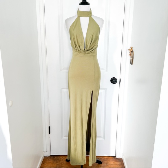Hello Molly Backless Sage Green Halter Maxi Dress - Size 4 - Picture 2 of 6